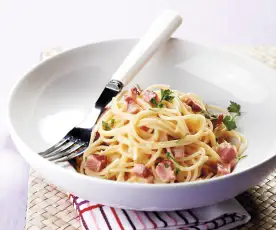 Esparguete à carbonara