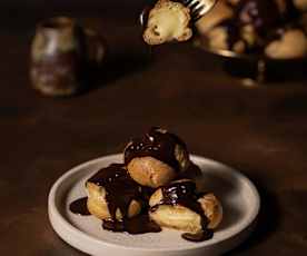Profiterol (Pastacı Kremalı)