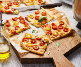 Tarte fine tomates cerise, mozzarella et thon