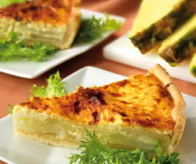 Quiche di patate, porri e ananas