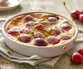 Clafoutis de cerezas (sin lactosa)