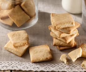 Biscotti latte e vaniglia