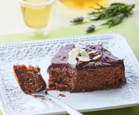 Pastel de chocolate y almendras