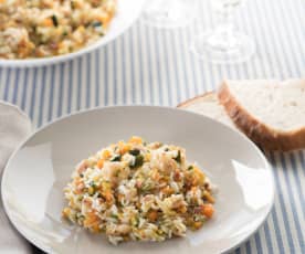 Arroz con verduras, gambas y jamón