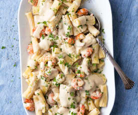 Pasta con crema di cavolfiore e gamberi (senza lattosio)