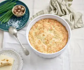 Soufflé de atum e cebolinho