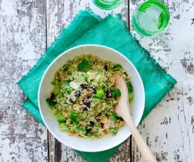 Insalata di quinoa colorata