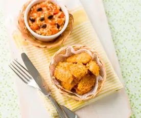 Nuggets de peixe e arroz de tomate com feijão preto