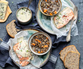 Lentilles du Puy au saumon, sauce au bleu