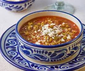 Caldo de nopales con chile morita