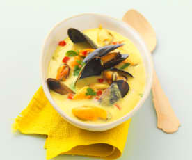 Soupe de moules à la citronnelle