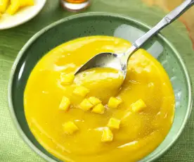 Soupe de mangue au sirop d'érable et anis vert