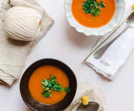 Sopa de corvina com camarão