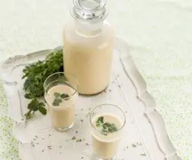 Gaspacho de grão e cominhos