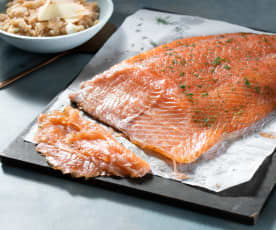 Gravlax de salmón