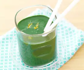 Smoothie ze spiruliną