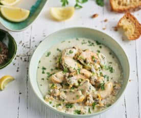 Fondue de poireaux, moules et coques