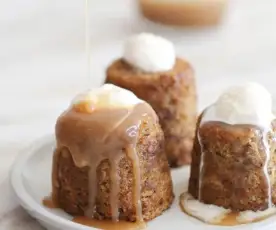 Sticky Toffee Puddings (Metric) (TM6)