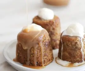 Poudings au caramel anglais (Sticky Toffee Puddings) (Métrique) (TM6)