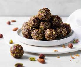 Praline di datteri e frutta secca