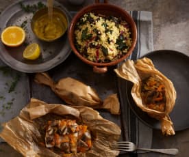 Papelotes de frango com cogumelos e massa pérola com couve kale