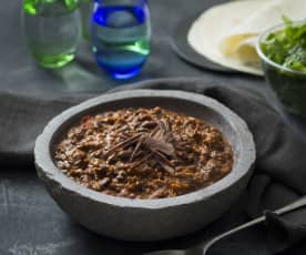 Black bean molè (black bean chocolate chilli)