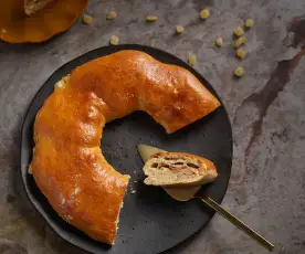 Rosca de queijo e presunto