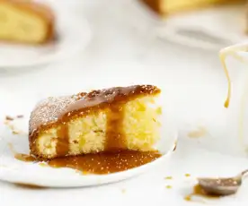 Gâteau moelleux au caramel salé