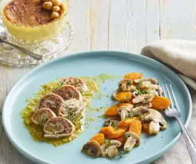 Involtini di lonza allo speck con carote e funghi e budino agli amaretti