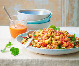 Salade de pois chiches, poivrons et courgette