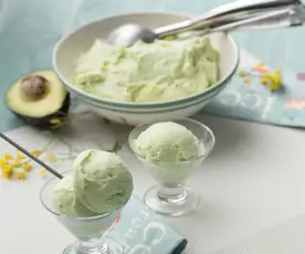 Helado de aguacate