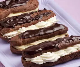 Éclairs de chocolate