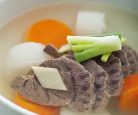 清炖萝卜牛肉汤