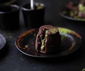 Tortino di cioccolato e matcha con cuore morbido