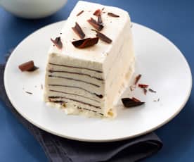 Glace façon "Viennetta" à la vanille et au chocolat