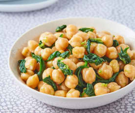 Garbanzos con espinacas