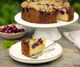 Cherry Crumble Cake