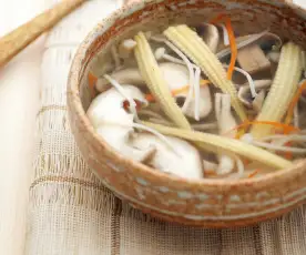 玉米笋酸菜汤