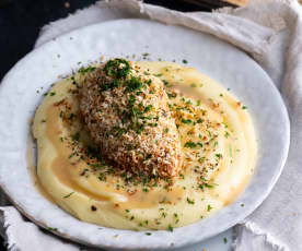 Chicken with Mashed Potatoes and Gravy