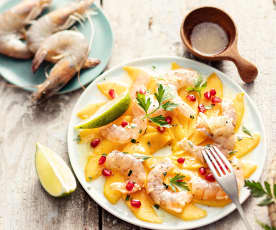 Salade de gambas marinées aux agrumes, carpaccio de mangue