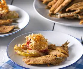 Boquerones fritos con gratén de verduras