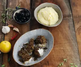 Tamboril com azeitonas e puré de limão