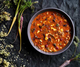 Sopa de tomate, feijão e acelgas 