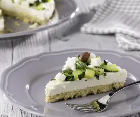 Cheesecake alla feta con zucchine e olive