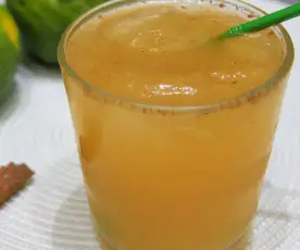 Caipirinha de tangerina