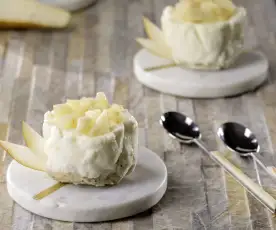 Mini cheesecake al taleggio con pere caramellate