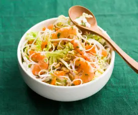 Salată thai cu crevete 