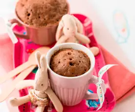 Bolo de chocolate na caneca