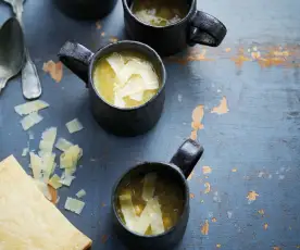 Sopa de grão com alho-francês