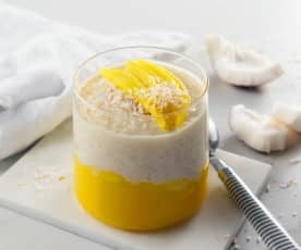 Arroz con leche de coco y mango